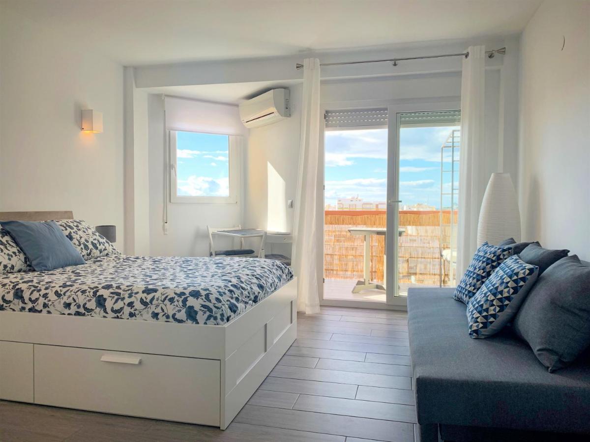 New Study Sea View - La Torre Apartment