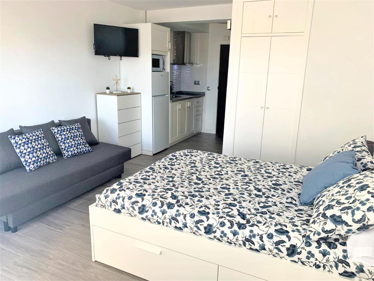 New Study Sea View - La Torre Apartment *